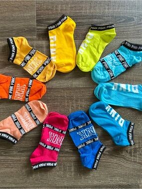 PINK Victoria's Secret Assorted Low-Cut Athletic Socks - Multicolor 10 Pack
